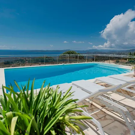 Lessix 8 Villa *
