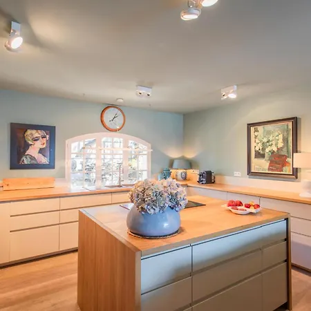 Lessix 8 别墅 雷以桑布尔