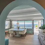 Lessix 8 Villa *